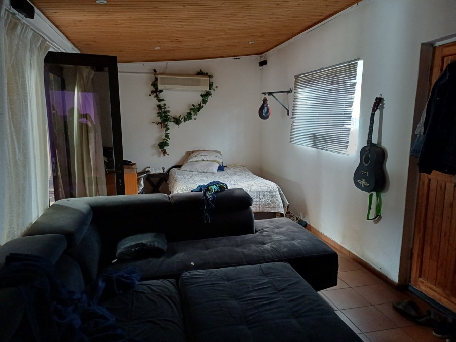 5 Bedroom Property for Sale in Park West Free State